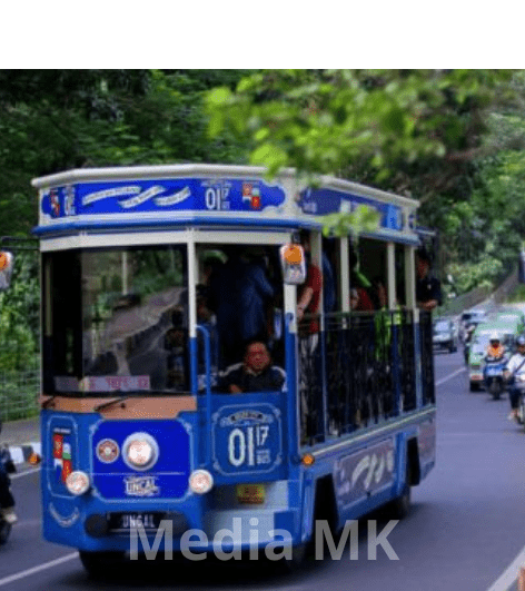 Uncal Bus Wisata Kota Bogor: Cara Seru Keliling Kota Hujan Tanpa Ribet